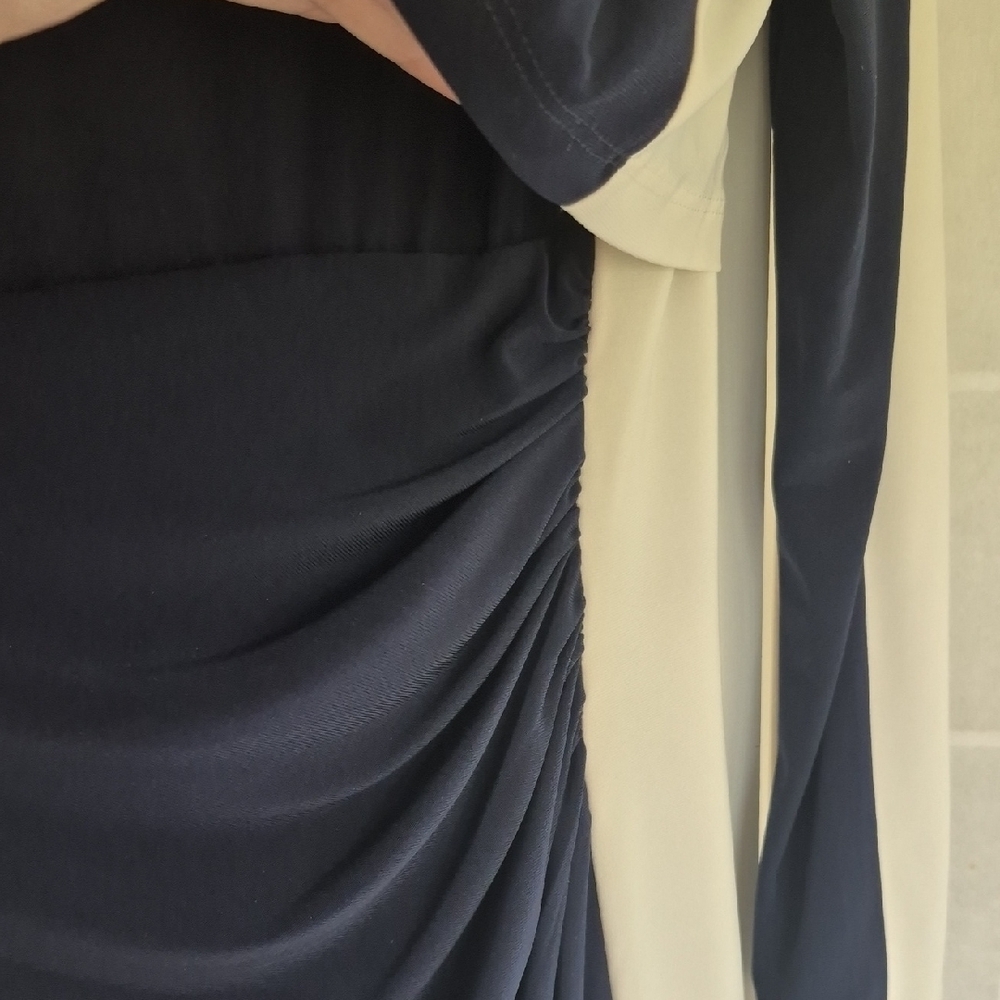Ralph Lauren Navy and Cream Long Sleeve Dress - Picture 7 of 11